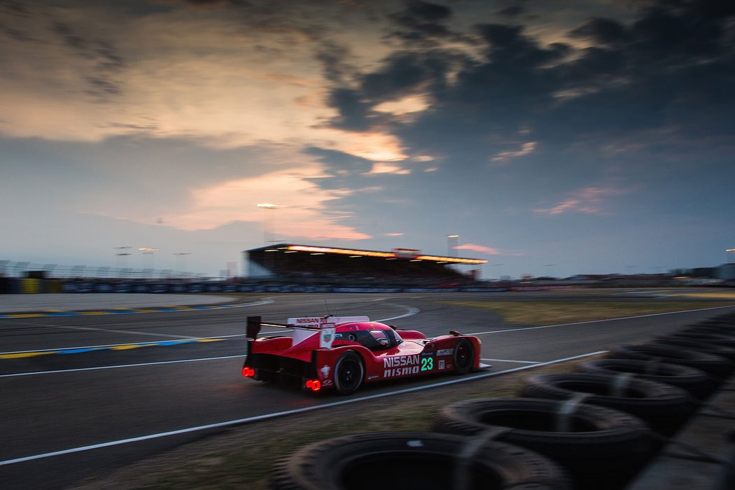 Porsche 956