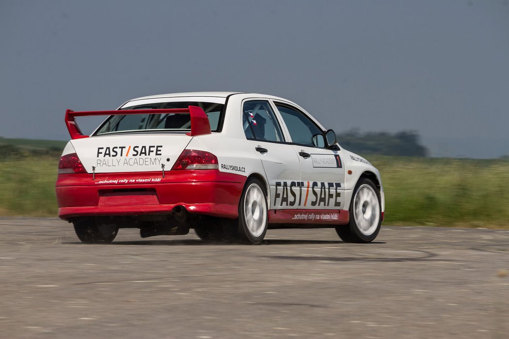 Opel Adam, Lancer Evo VII