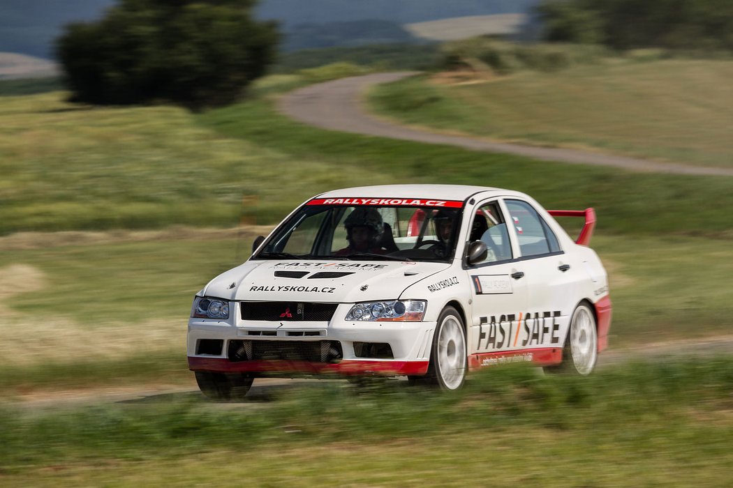 Opel Adam, Lancer Evo VII