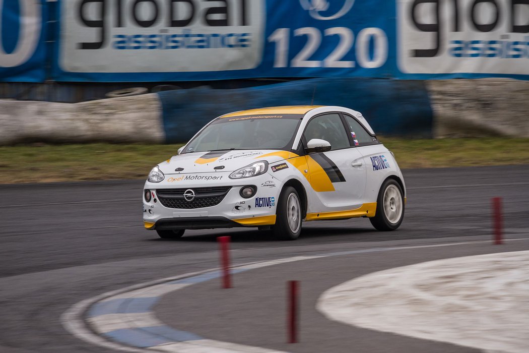 Opel Adam, Lancer Evo VII