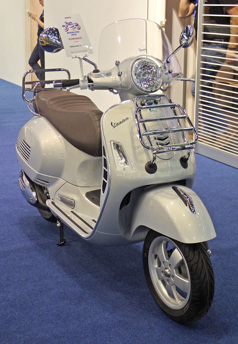 Vespa GTS 300