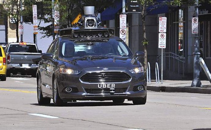 Firma Uber bude v okolí Pittsburghu testovat samořízené auto
