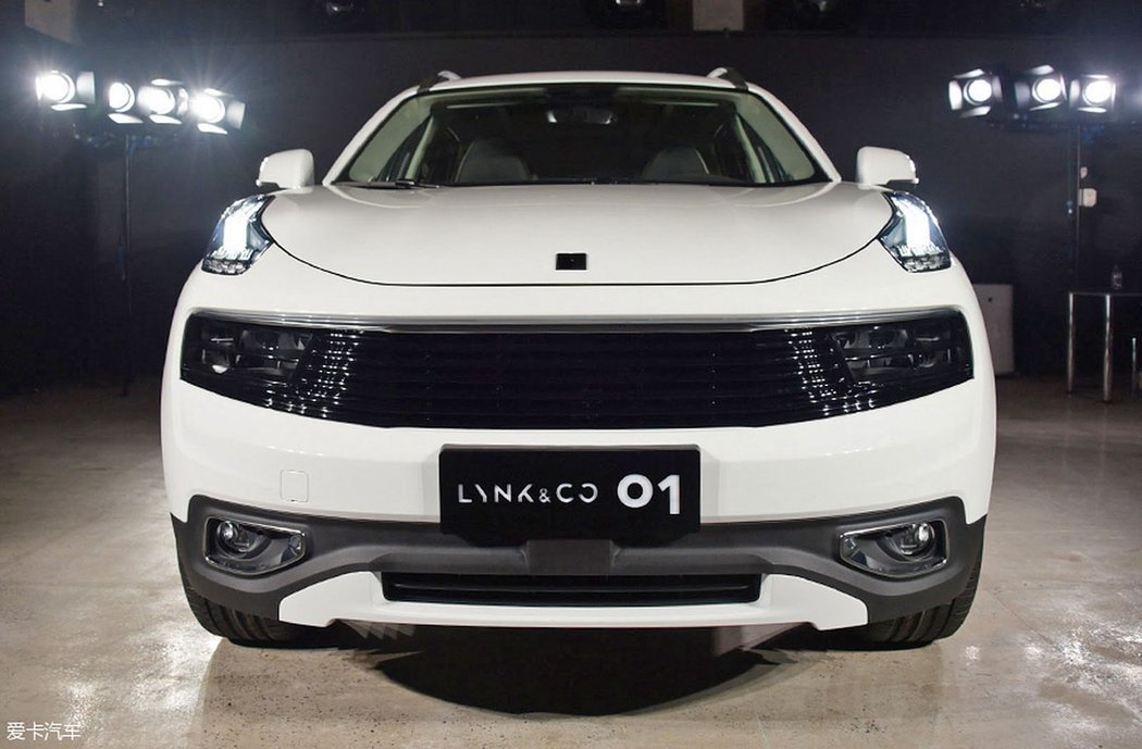 Lynk & Co 03 Concept a SUV 01