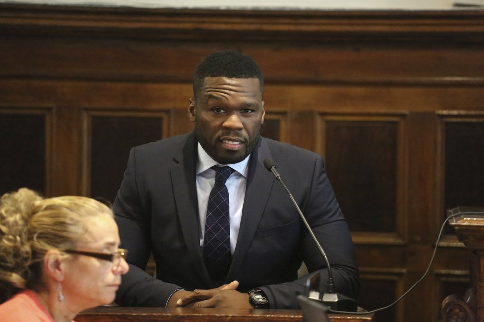 Raper 50 Cent u soudu prosí porotu, aby mu přiznala bankrot.