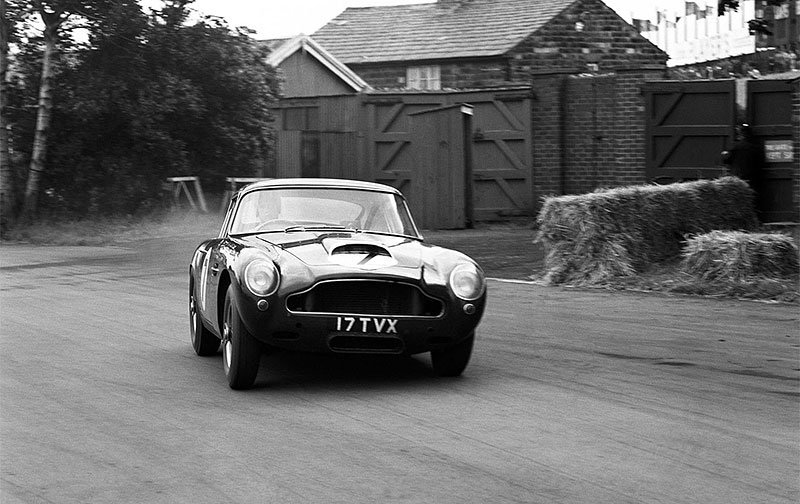 Aston Martin DB4 GT