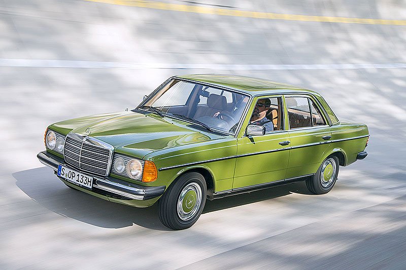 Mercedes 240 D