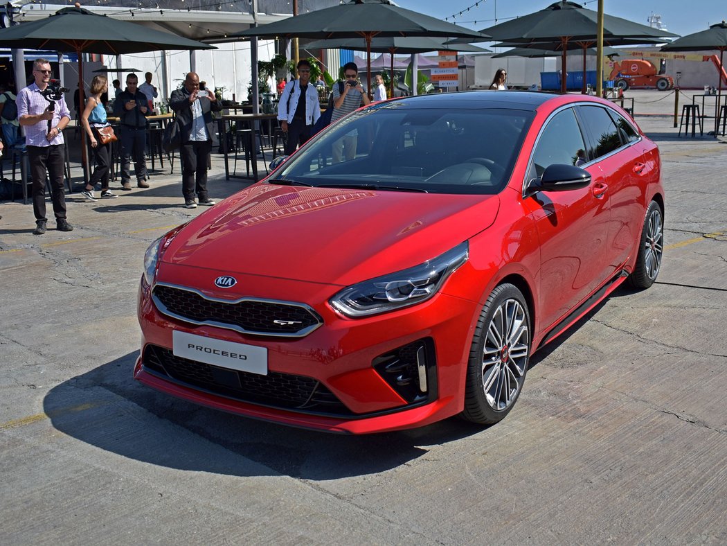 Kia Proceed