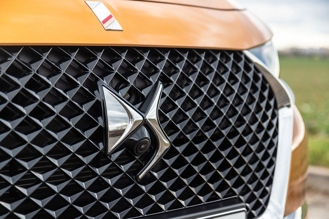 DS 7 Crossback E-Tense 4x4