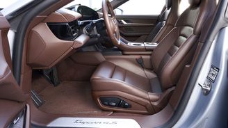 Porsche Taycan Porsche Taycan