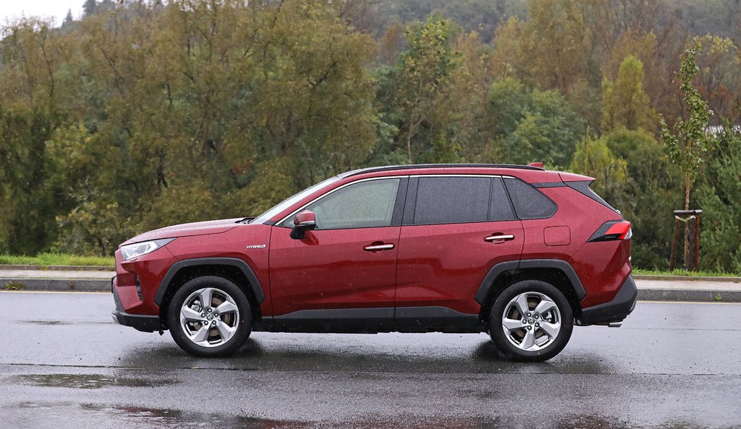 Toyota RAV4 2.5 Hybrid 163 kW e-CVT AWD Executive