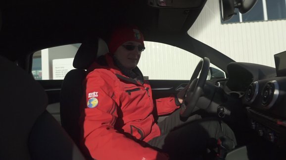 Martin Vaculík proklepl ojetou Audi A3. Slavné bazary Světa motorů nově i ve videu!