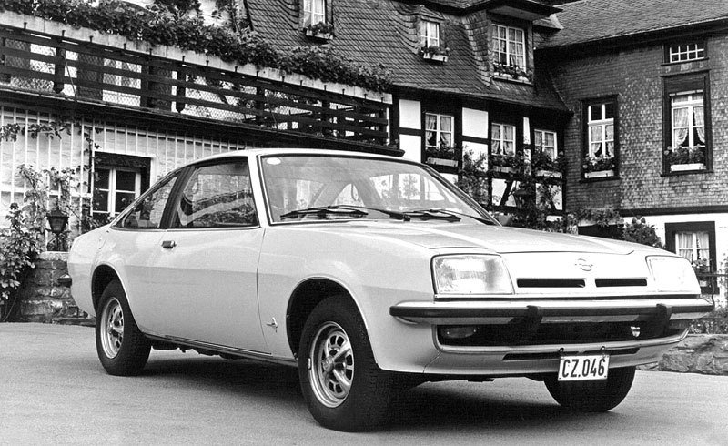 Opel Manta Deluxe (1975)