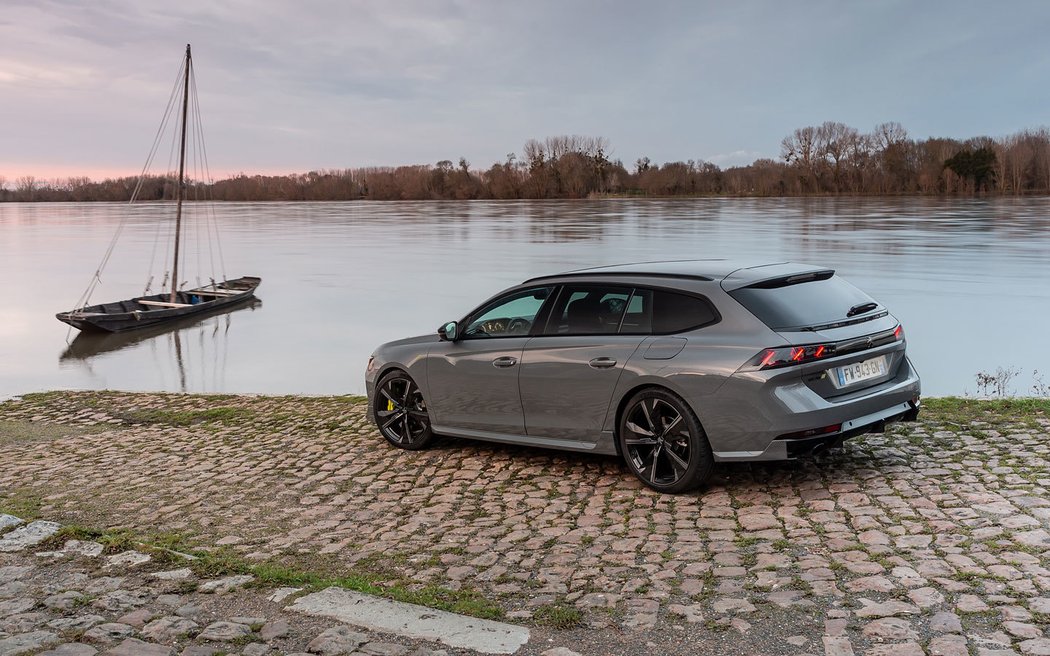 Peugeot 508 SW PSE