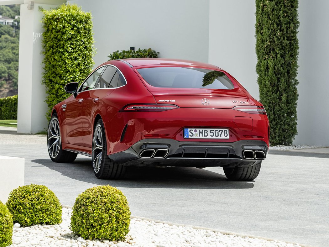 Mercedes-AMG GT 63 S e Performance