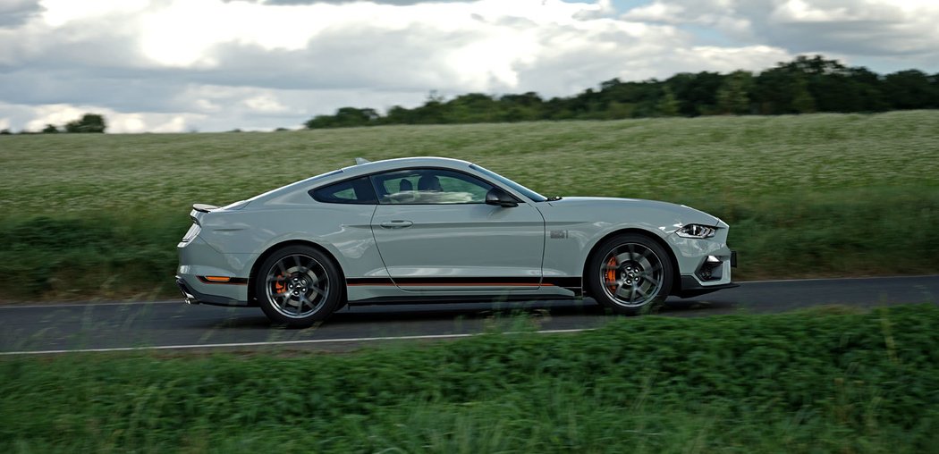 Ford Mustang Mach 1