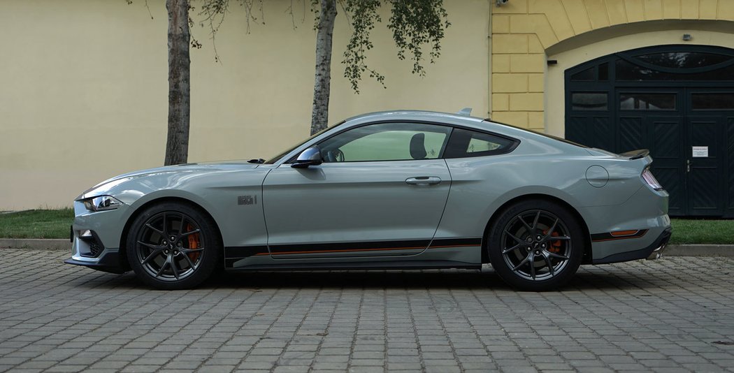 Ford Mustang Mach 1