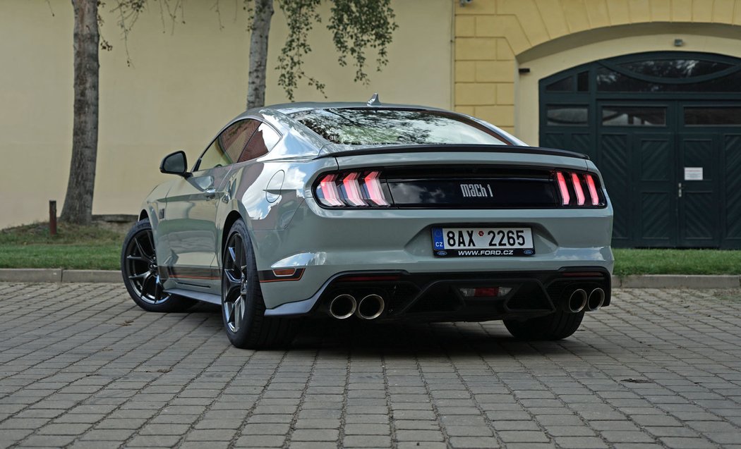 Ford Mustang Mach 1