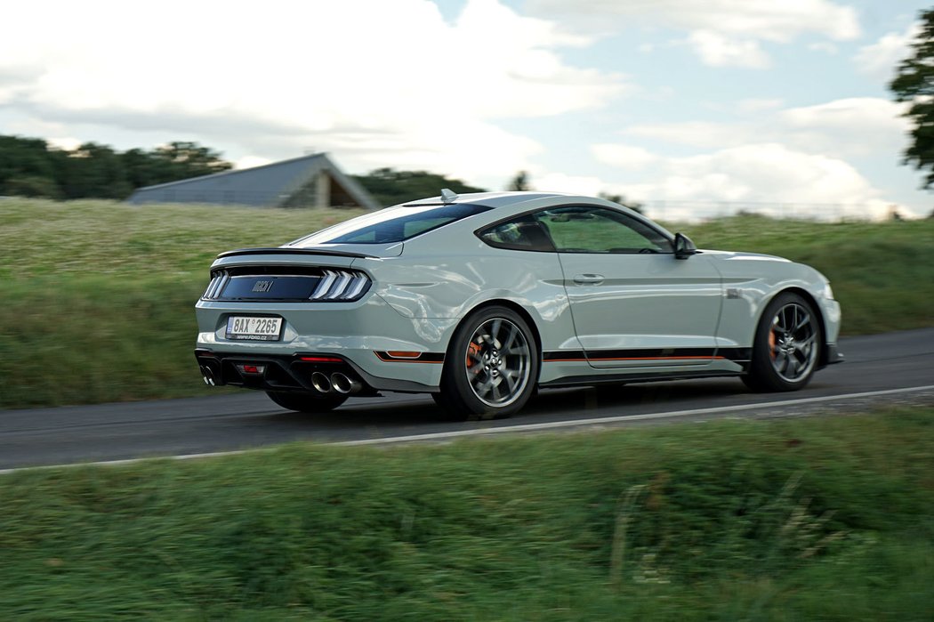 Ford Mustang Mach 1