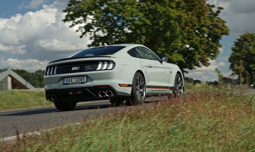 Ford Mustang Mach 1