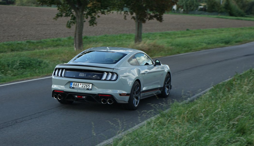 Ford Mustang Mach 1