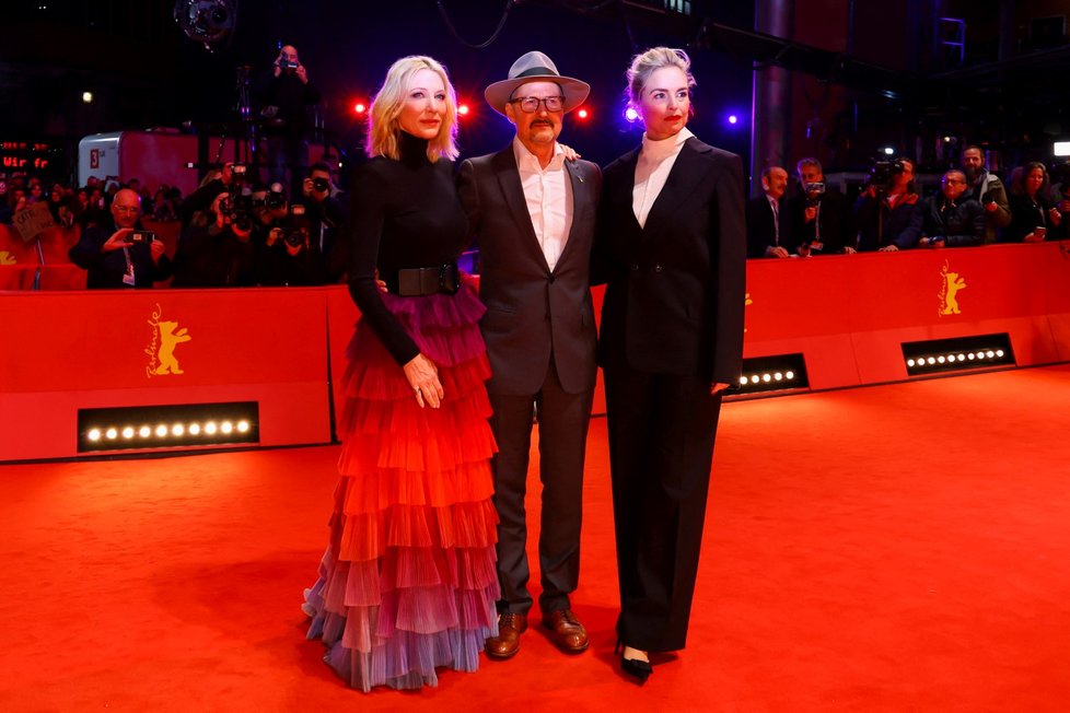 73. ročník Berlinale: Režisér Todd Field a herečky Cate Blanchettová a Nina Hossová