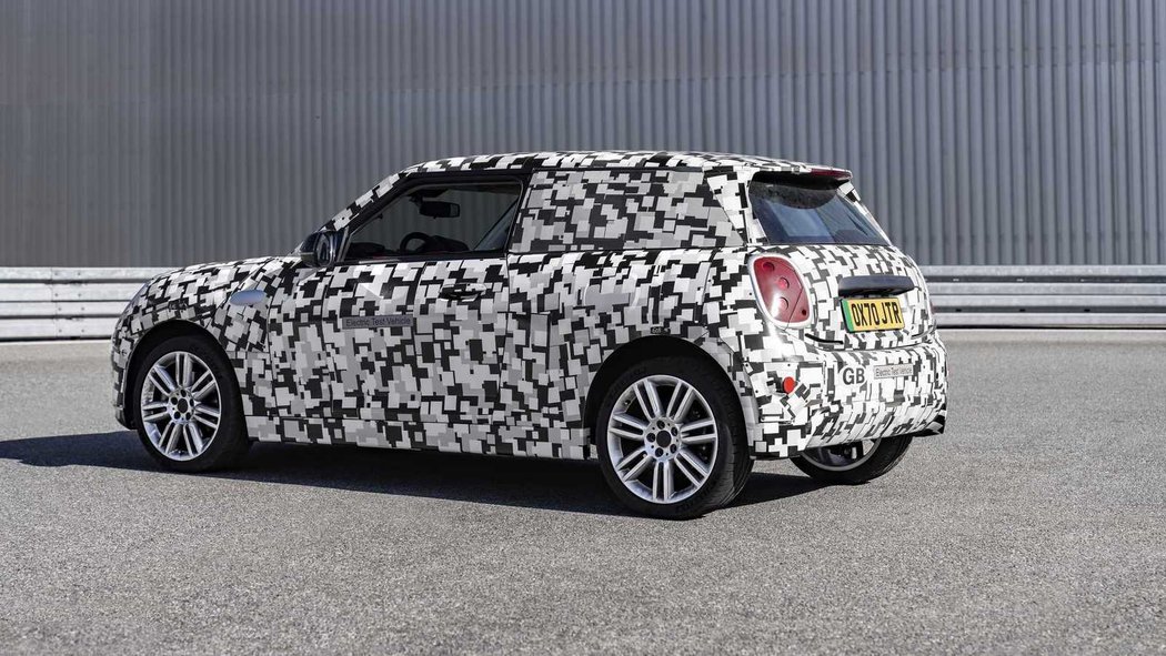 2023 Mini Cooper SE teasers