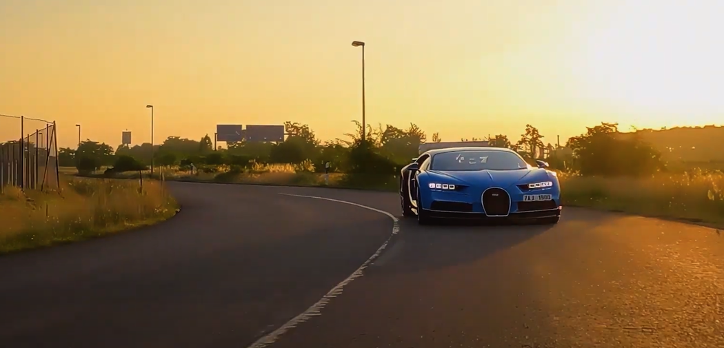 Bugatti Chiron vs Autobahn