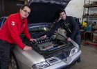 Martin Vaculík a Alfa Romeo 166: Auto s duší a nesmírně zajímavou technikou