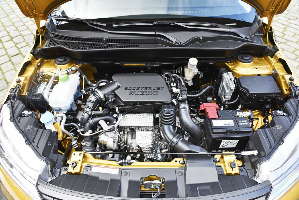S příchodem 48V hybridu se objevila i nová generace čtrnáctistovky K14D. Kompletně přepracovaná, ale s turbodmychadlem stále ovládaným obtokovou klapkou.