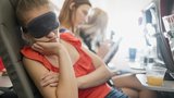 Dovolenková nezbytnost číslo jedna: Klapky na oči, které si zvládnete ušít sami