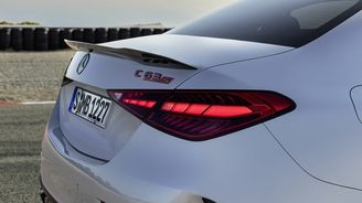 Mercedes-AMG C 63 S E Performance Mercedes-AMG C 63 S E Performance