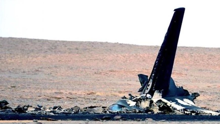 Trosky letounu, na jehož palubě v Egyptě v sobotu 31. 10. zahynulo všech 224 lidí.