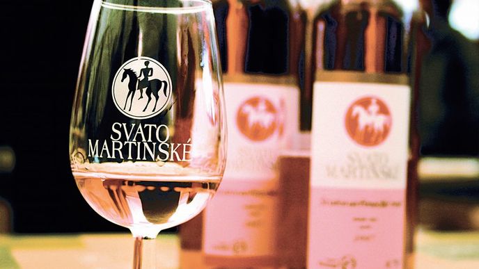 80 procent zákazníků hypermarketů Globus dává přednost Svatomartinskému vínu před beaujolais.