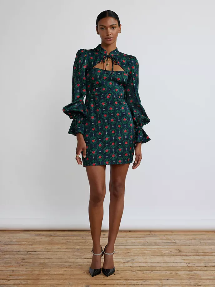 Šaty, Kitri, 155 GBP, kitristudio.com Šaty, Kitri, 155 GBP, kitristudio.com