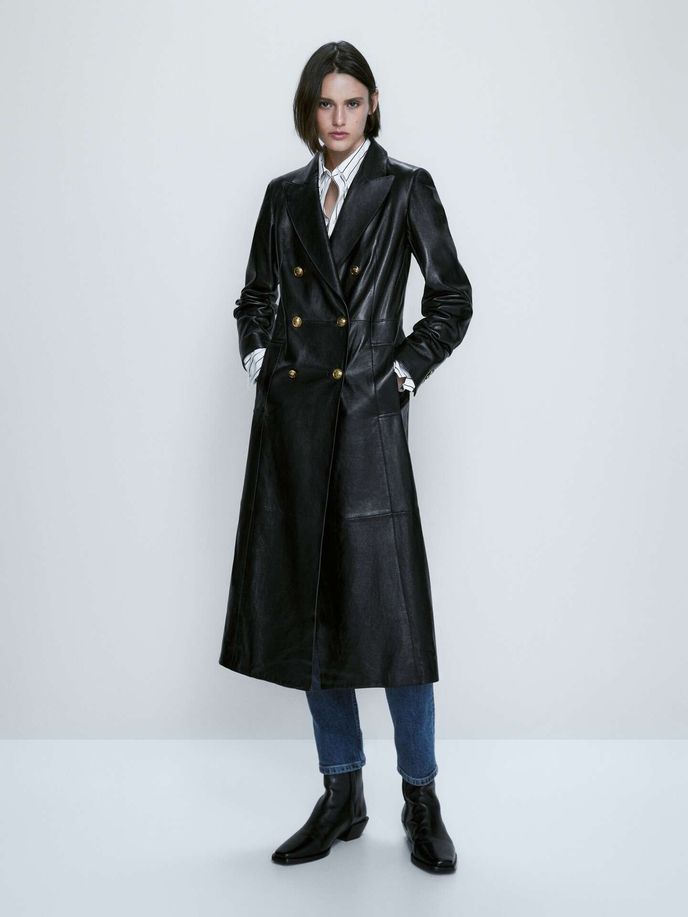 Massimo Dutti, 12 995 Kč, massimodutti.com / Archiv firem Massimo Dutti, 12 995 Kč, massimodutti.com / Archiv firem