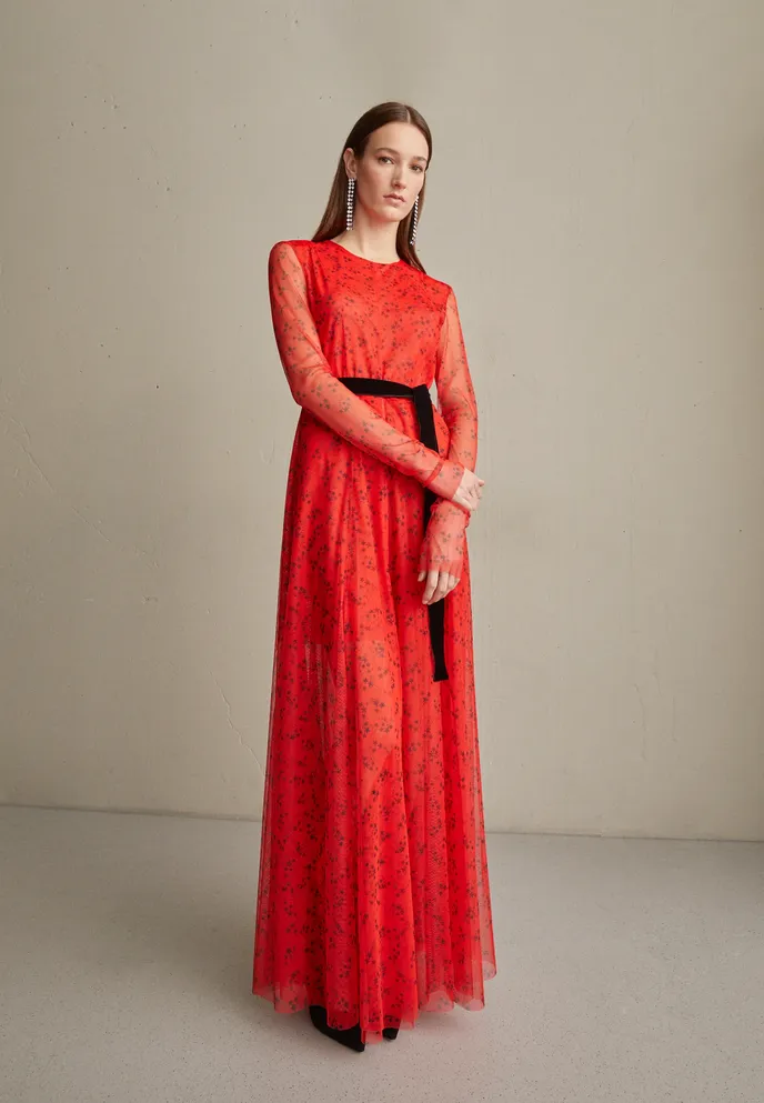 Philosophy di Lorenzo Serafini, 13 182 Kč, zalando.cz Philosophy di Lorenzo Serafini, 13 182 Kč, zalando.cz