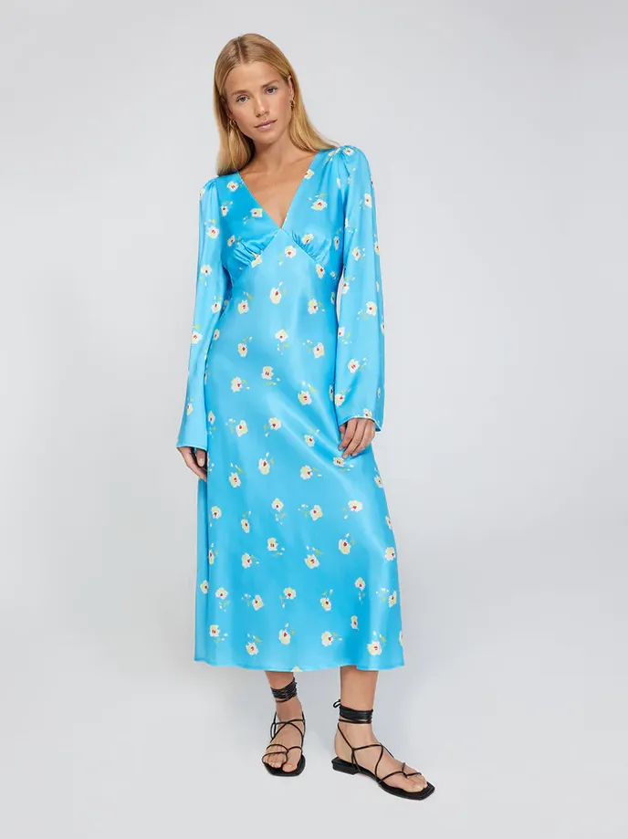 Kitri, 176 gbp, kitristudio.com Kitri, 176 gbp, kitristudio.com
