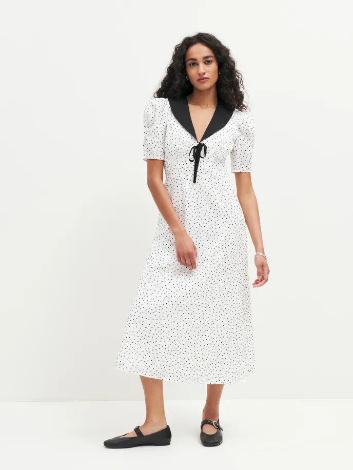 Reformation, 8800 Kč, thereformation.com Reformation, 8800 Kč, thereformation.com