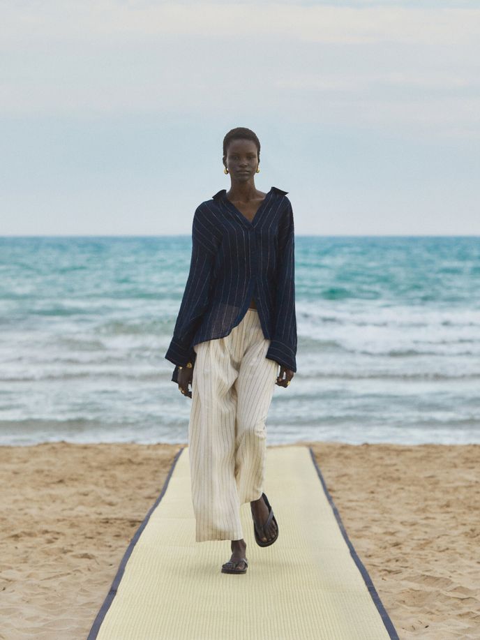 Massimo Dutti, 1895 Kč, massimodutti.com3 Massimo Dutti, 1895 Kč, massimodutti.com3