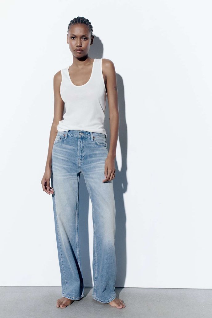 Zara, 799 Kč, zara.com / Zdroj: Archiv firem Zara, 799 Kč, zara.com / Zdroj: Archiv firem