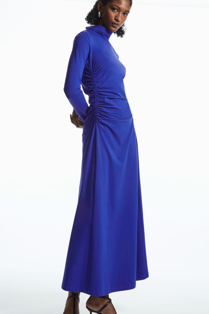 COS, 89 eur, cos.com COS, 89 eur, cos.com