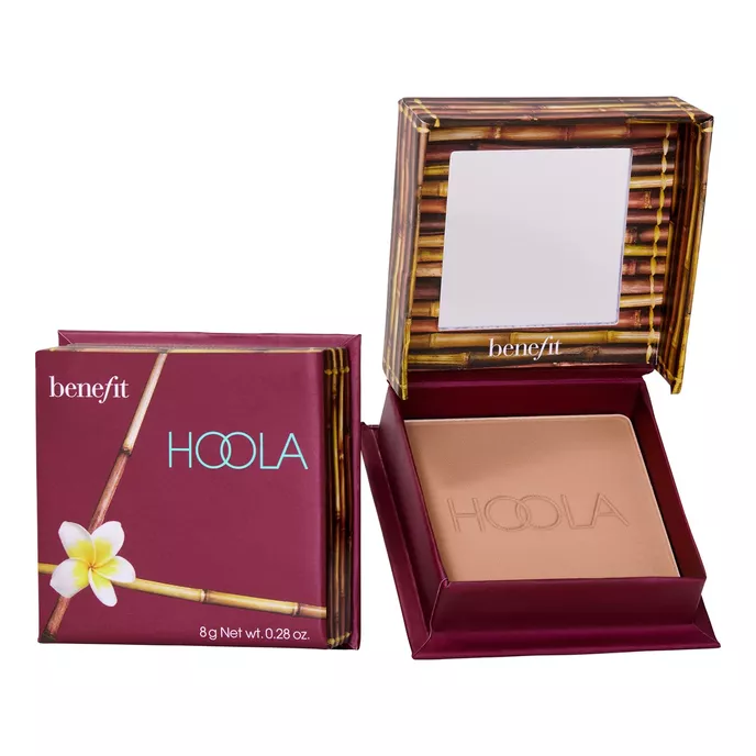 Bronzer Hoola, Benefit Cosmetics, 1020 Kč, sephora.cz