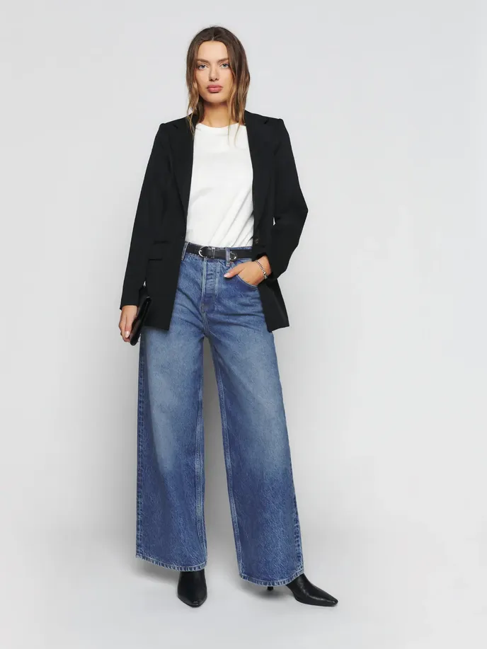 Reformation, 5150 Kč, thereformation.com2 Reformation, 5150 Kč, thereformation.com2