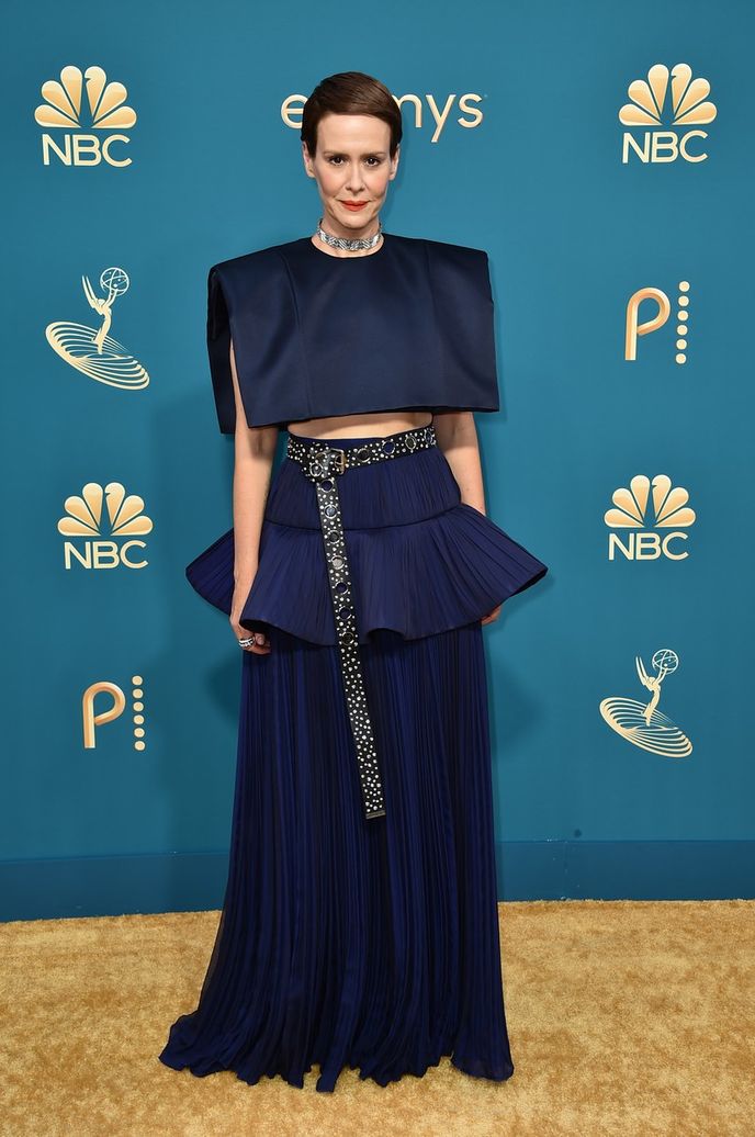Sarah Paulson v Louis Vuitton na předávání cen Emmy.
