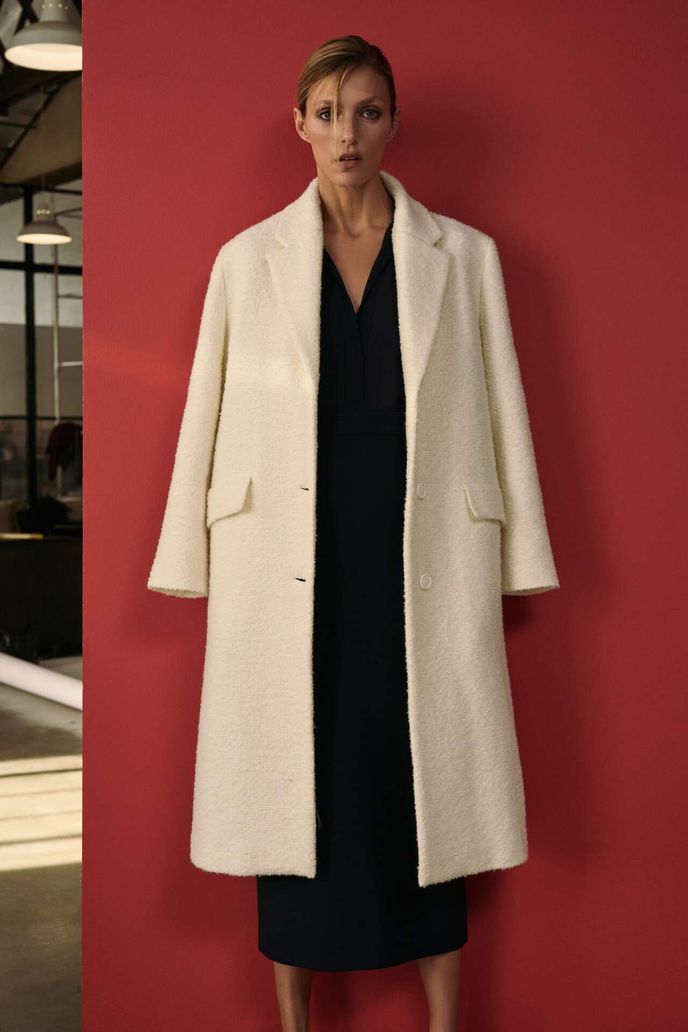 Kabát z vlněné směsi, Zara, 2799 Kč, zara.com Kabát z vlněné směsi, Zara, 2799 Kč, zara.com
