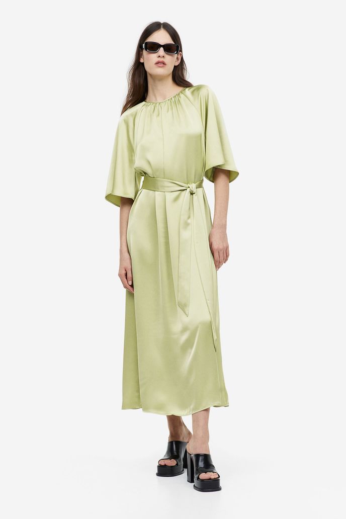 H&M, 999 Kč, hm.com1 H&M, 999 Kč, hm.com1