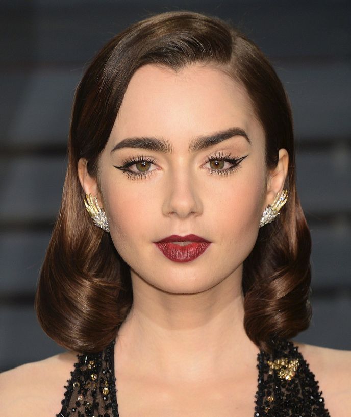 Lily Collins