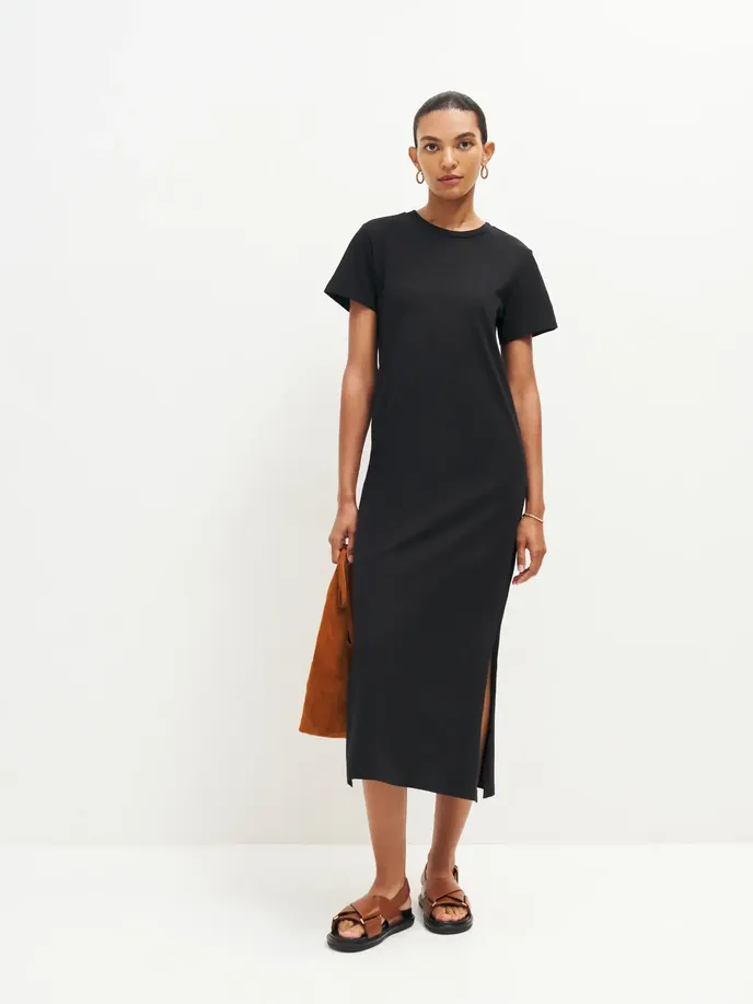 Reformation, 4400 Kč, thereformation.com Reformation, 4400 Kč, thereformation.com