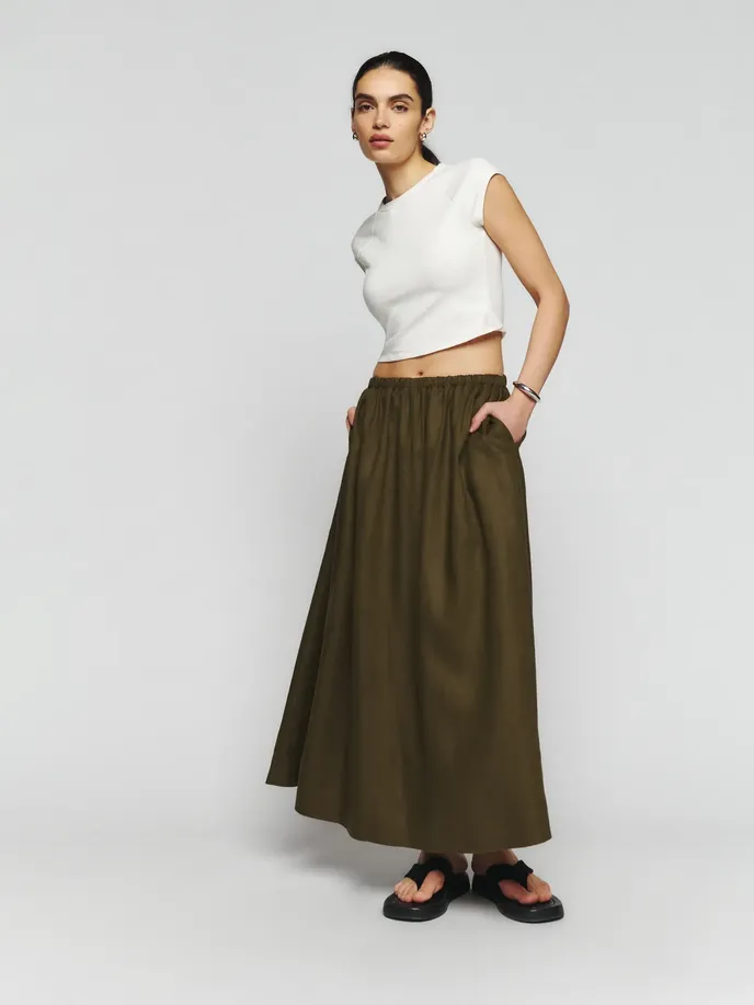 Reformation, 5400 Kč, thereformation.com3 Reformation, 5400 Kč, thereformation.com3