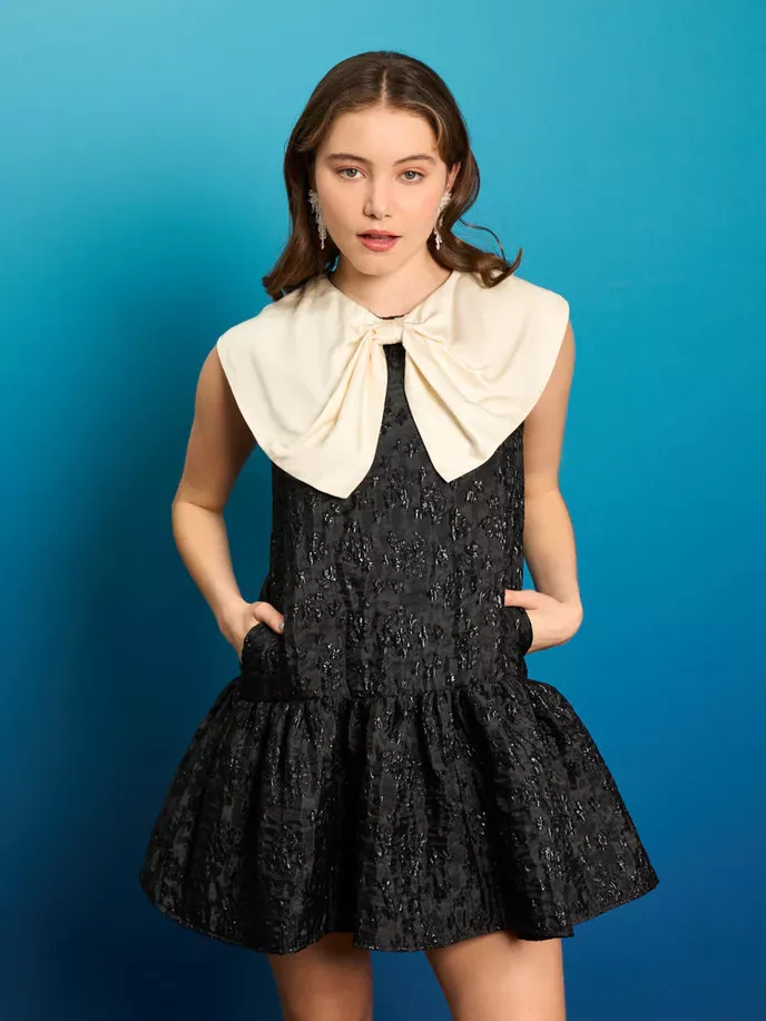 Sister Jane, 117 eur, sisterjane.com Sister Jane, 117 eur, sisterjane.com